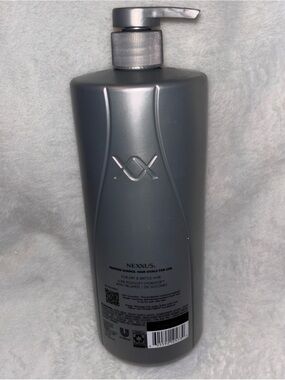 Nexxus Therappe Moisture Shampoo - Silver and Black Packaging